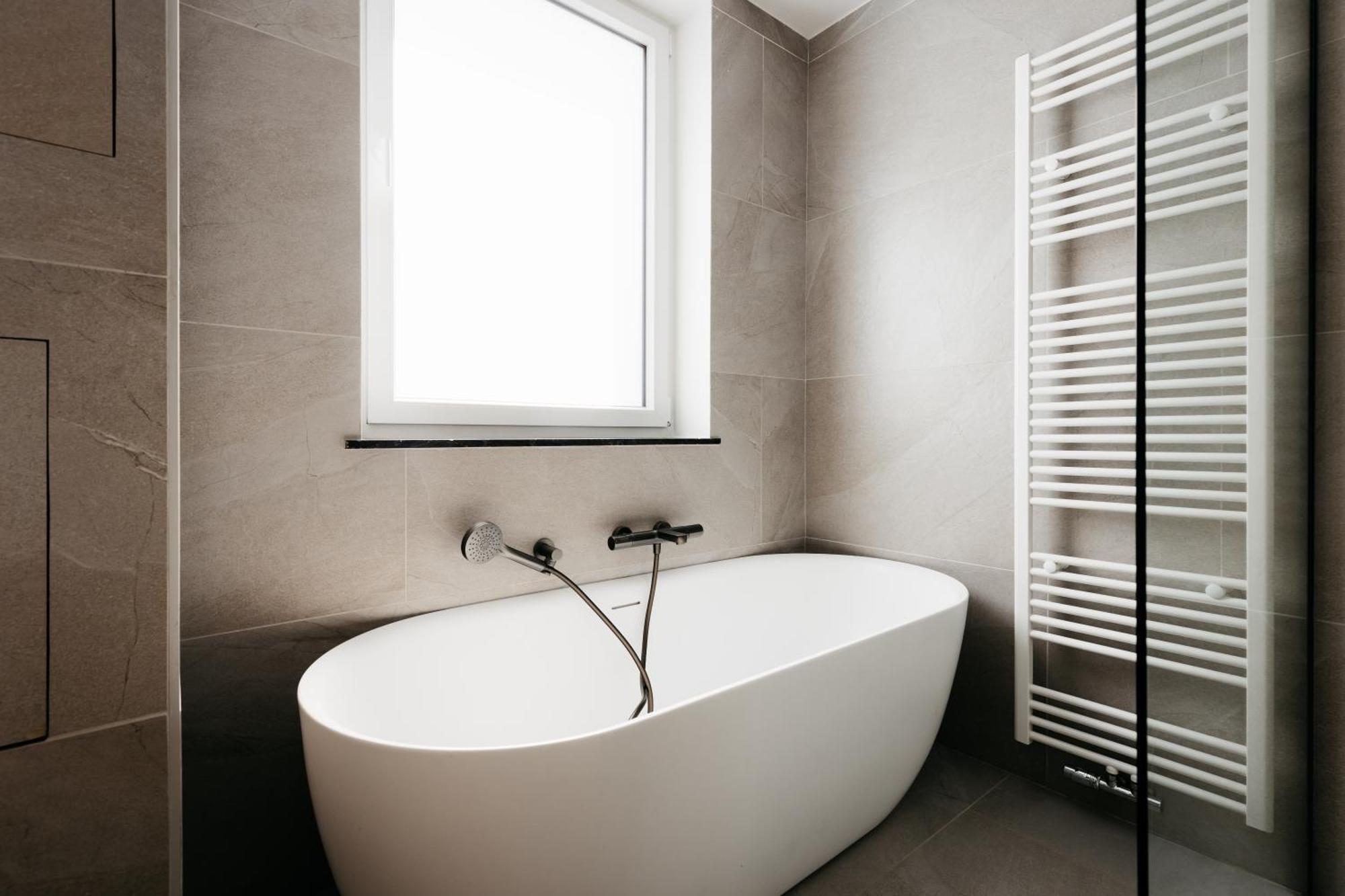 The Edgewater Suites - Park View Namur  Exterior foto