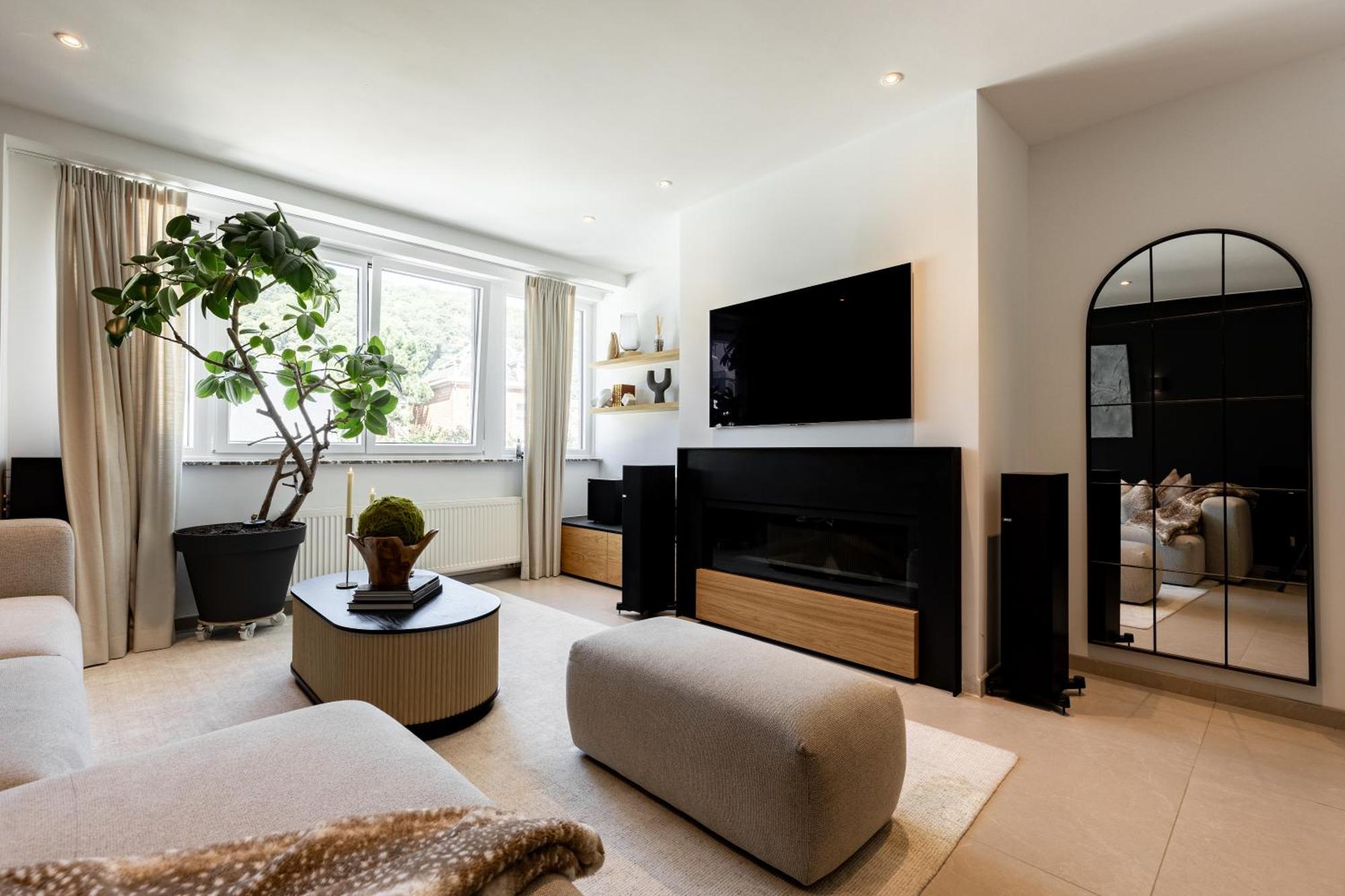 The Edgewater Suites - Park View Namur  Exterior foto